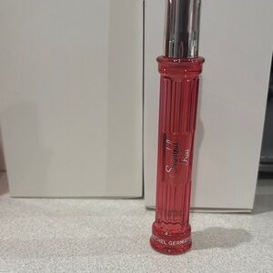 Sugarful kiss by michel Germain